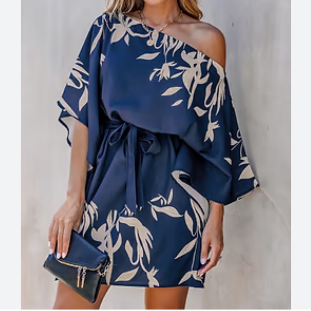 Cupshe Navy Floral Belted Tunic Dress